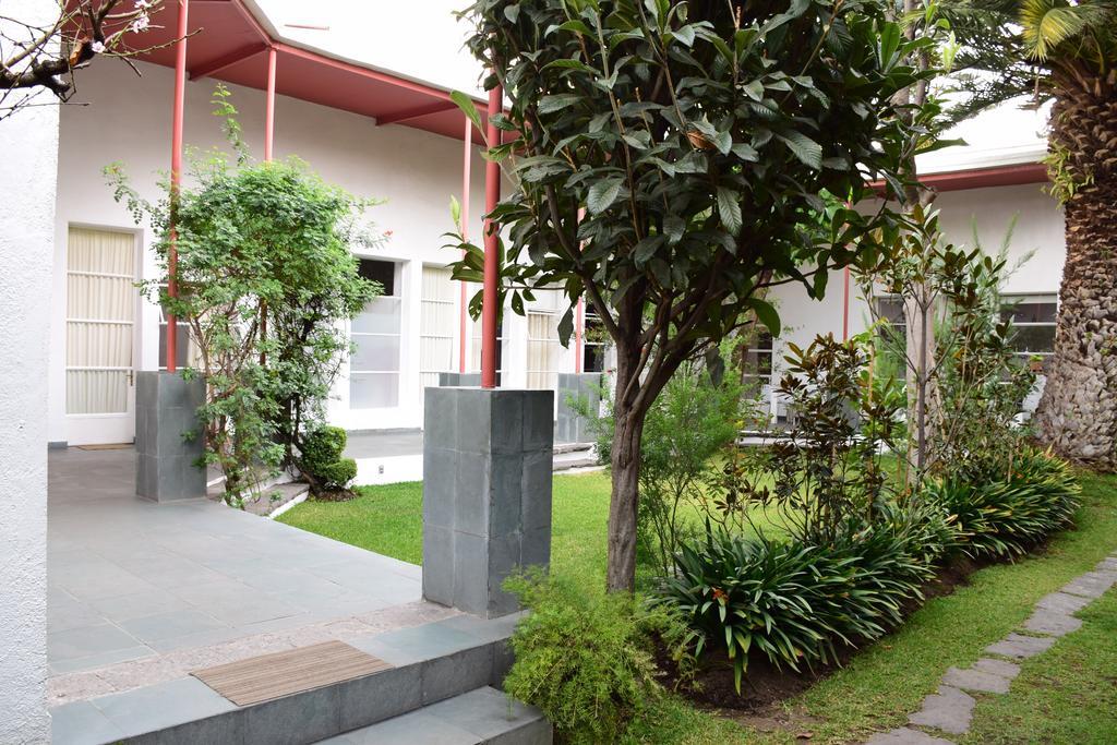 Отель La Casa De Las Magnolias Coyoacan Экстерьер фото