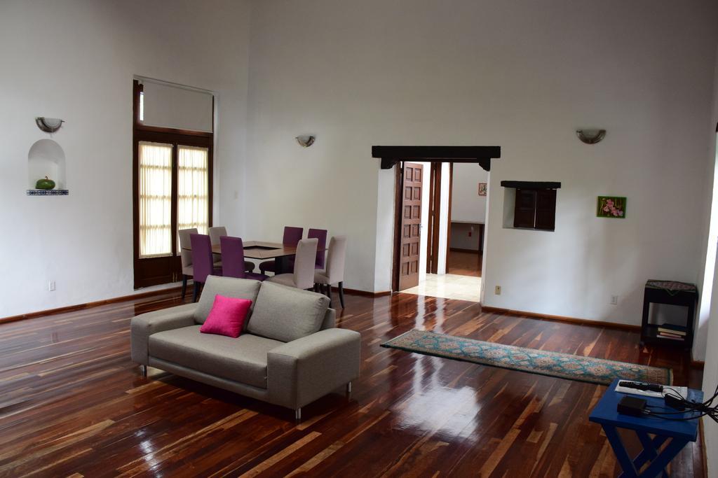 Отель La Casa De Las Magnolias Coyoacan Экстерьер фото