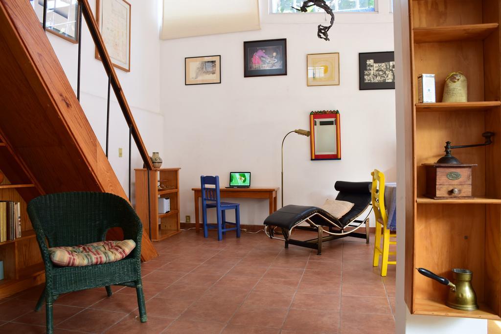 Отель La Casa De Las Magnolias Coyoacan Экстерьер фото